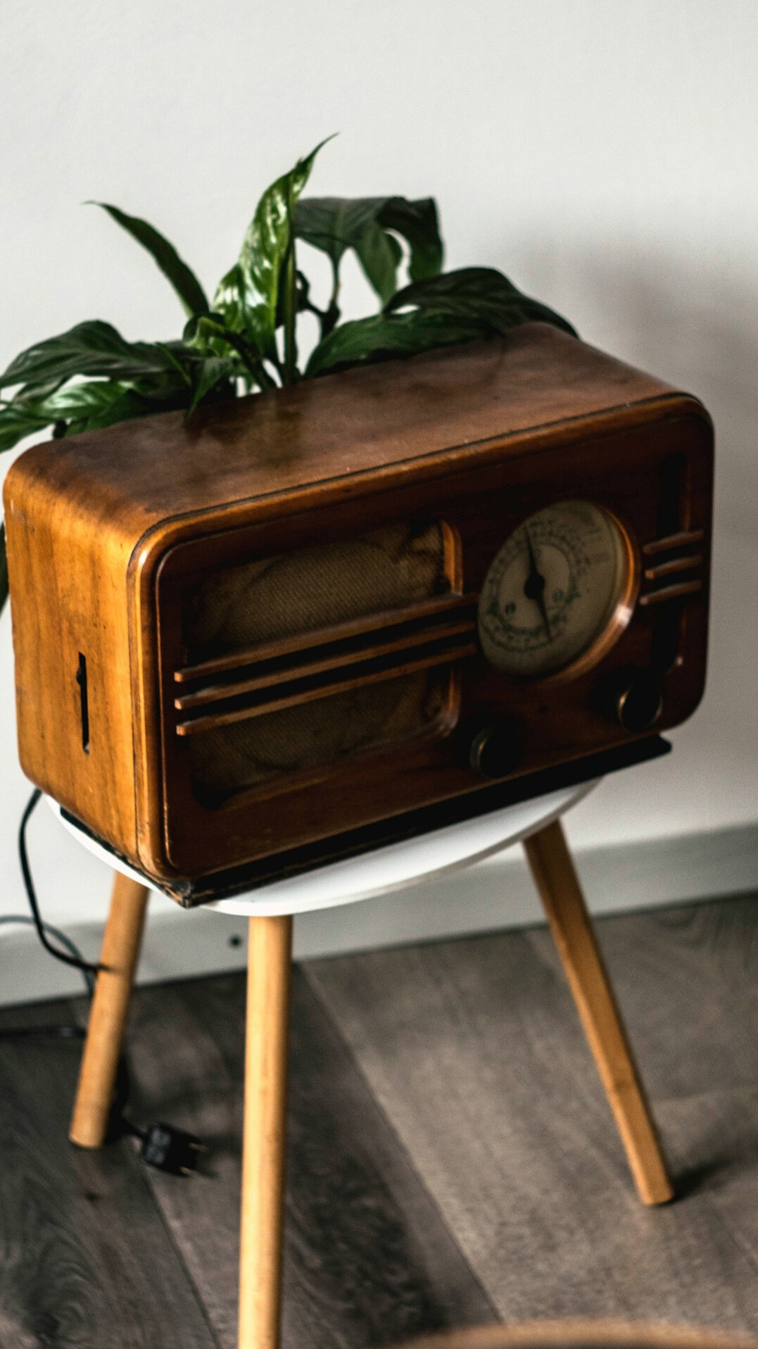 vintage radio ad